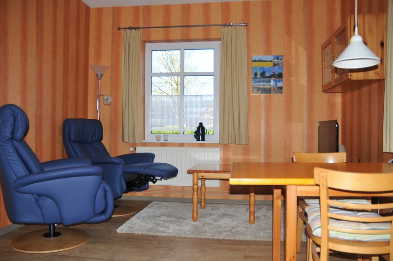 whg2-kueche-3.jpg (33604 Byte)